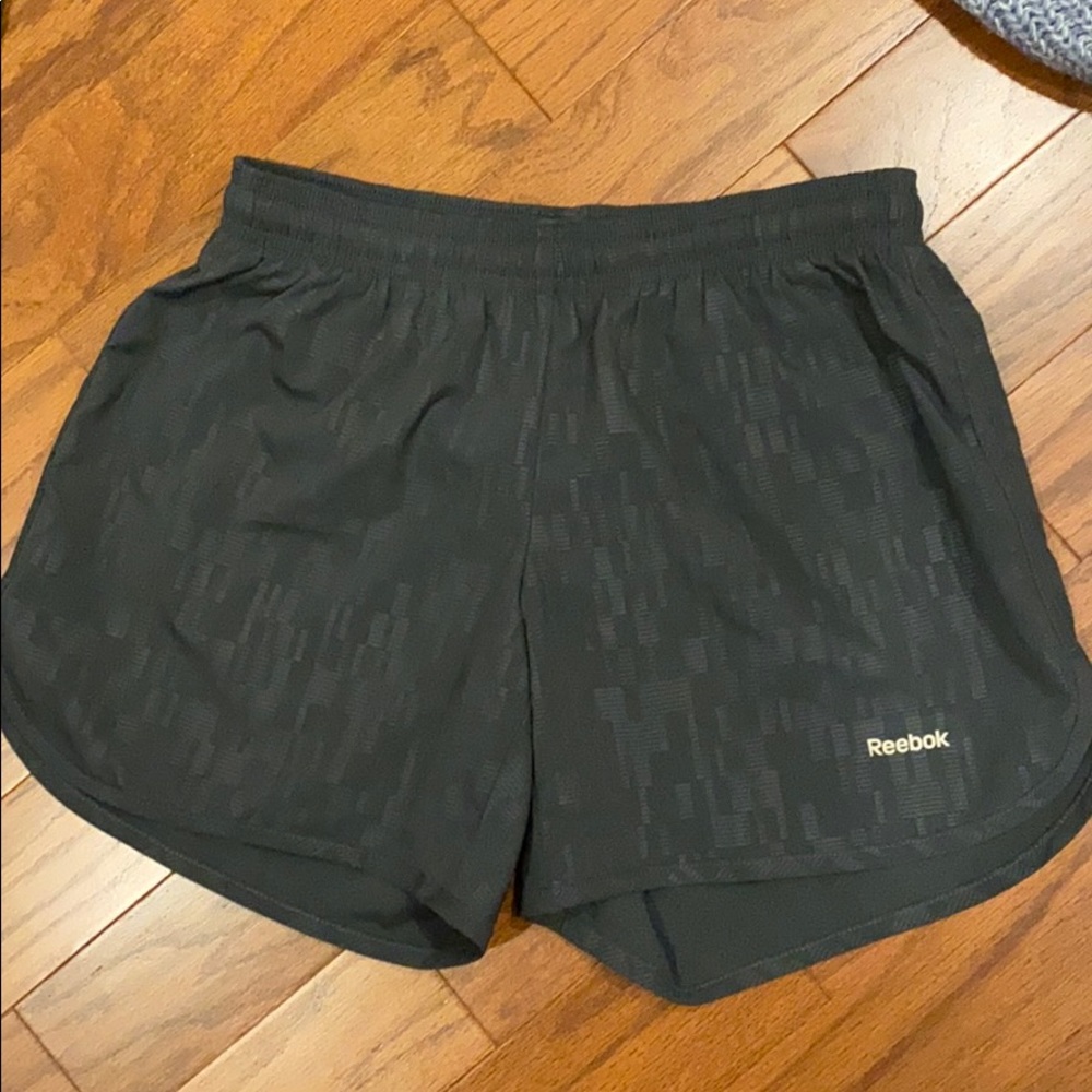 Reebok shorts size XS